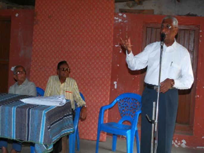 Lectures in the Dhule Burway Dormitory organized by the Sastrharma Sangh | सर्वधर्म संघातर्फे धुळ्यातील बर्वे छात्रालयात व्याख्यान Lectures in the Dhule Burway Dormitory organized by the Sastrharma Sangh | सर्वधर्म संघातर्फे धुळ्यातील बर्वे छात्रालयात व्याख्यान