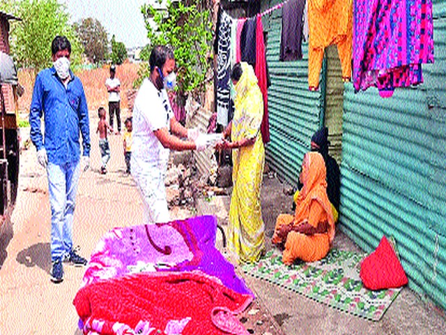 Food was lost due to run out of teeth! | दाते धावून आल्याने मुखी पडले अन्न! Food was lost due to run out of teeth! | दाते धावून आल्याने मुखी पडले अन्न!