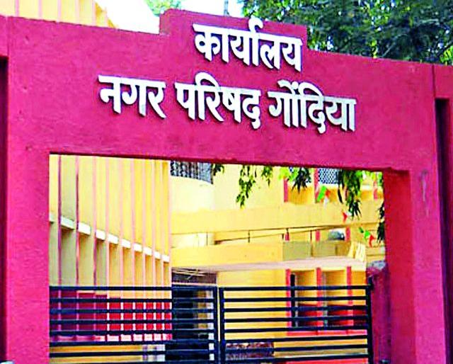 BJP members are in the house | भाजप सदस्यांचा घरचा आहेर BJP members are in the house | भाजप सदस्यांचा घरचा आहेर