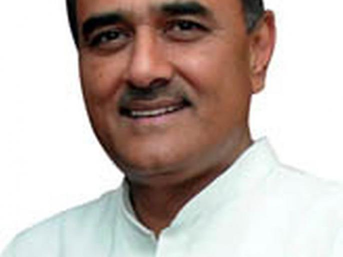 7.18 crore for development of Gondia and Tiroda | गोंदिया व तिरोडा नगराच्या विकासासाठी ७.१८ कोटींचा निधी 7.18 crore for development of Gondia and Tiroda | गोंदिया व तिरोडा नगराच्या विकासासाठी ७.१८ कोटींचा निधी