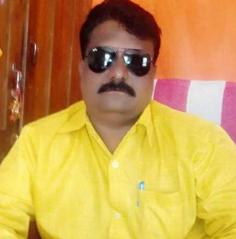 Constable arrested for taking bribe | लाच स्वीकारणारा कॉन्स्टेबल गजाआड Constable arrested for taking bribe | लाच स्वीकारणारा कॉन्स्टेबल गजाआड