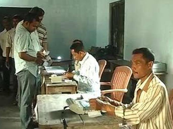 A window for permits in the Navapur assembly constituency | Vidhan Sabha 2019: नवापूर विधानसभा मतदारसंघात परवानग्यांसाठी एक खिडकी A window for permits in the Navapur assembly constituency | Vidhan Sabha 2019: नवापूर विधानसभा मतदारसंघात परवानग्यांसाठी एक खिडकी