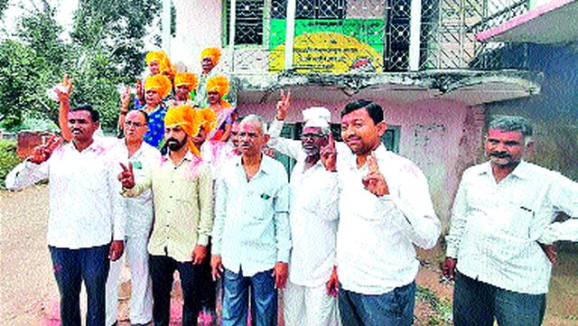 Rahul Ghuge is unopposed as Deputy Vice-Chancellor | पळाशीच्या उपसरपंचपदी राहुल घुगे बिनविरोध Rahul Ghuge is unopposed as Deputy Vice-Chancellor | पळाशीच्या उपसरपंचपदी राहुल घुगे बिनविरोध