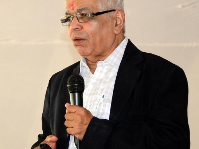 Parbhani: Essential study of basic concepts | परभणी : मूलभूत संकल्पनांचा अभ्यास अनिवार्य Parbhani: Essential study of basic concepts | परभणी : मूलभूत संकल्पनांचा अभ्यास अनिवार्य