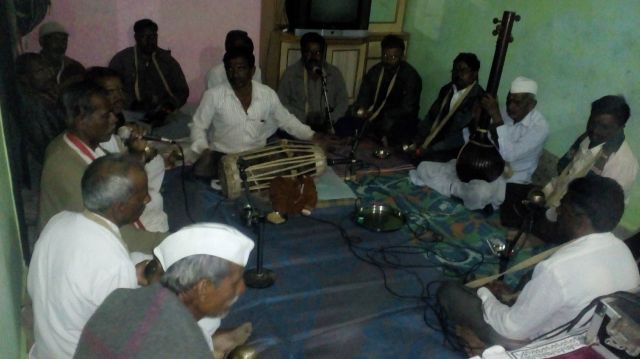 Heavy welcome for the girl's birth in Yeola taluka | येवला तालुक्यात झाले मुलीच्या जन्माचे जोरदार स्वागत