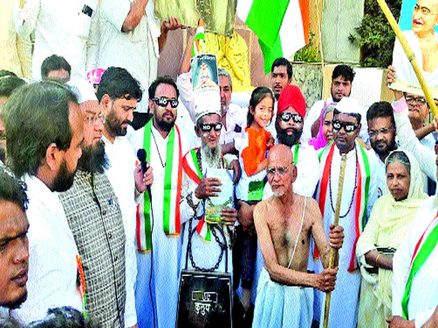 Opposition to NRC at 5 places | ७० ठिकाणांवर एनआरसीला विरोध