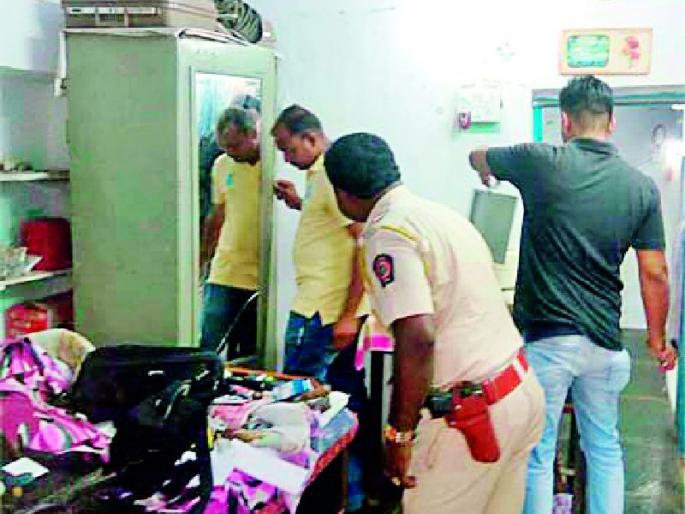 Brave theft in the city | शहरात धाडसी चोरी