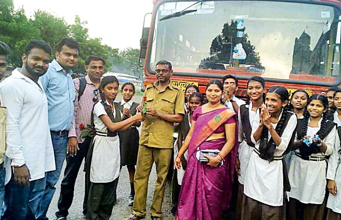 Bus started through Rasulabad | रसुलाबाद मार्गे बस सुरू