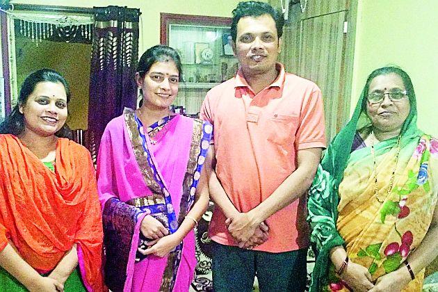 Judge of the farmer's son | शेतकऱ्याचा मुलगा झाला न्यायाधीश