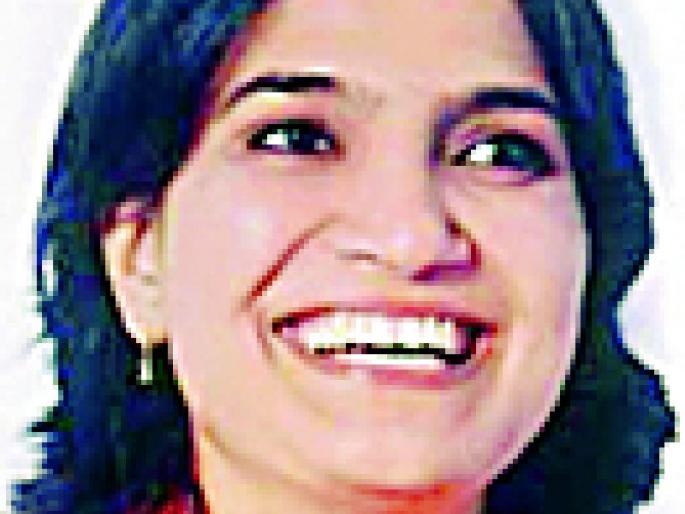 Shiv Sena's 'Poster War' | शिवसेनेत ‘पोस्टर वॉर’ Shiv Sena's 'Poster War' | शिवसेनेत ‘पोस्टर वॉर’