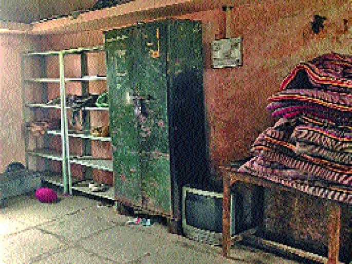 Muhurat lagna to the seasonal hostels | हंगामी वसतिगृहांना मुहूर्त लागेना