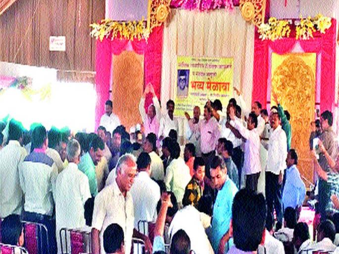 Nashik opposition to Ahmednagar candidate | अहमदनगरच्या उमेदवाराला नाशिकचा विरोध Nashik opposition to Ahmednagar candidate | अहमदनगरच्या उमेदवाराला नाशिकचा विरोध