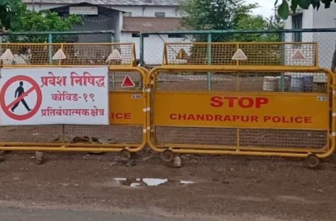 Corona infected travel bus in Chandrapur district | चंद्रपूर जिल्ह्यात आलेली ‘ती’ पूर्ण ट्रॅव्हल्सच निघाली कोरोना संक्रमित Corona infected travel bus in Chandrapur district | चंद्रपूर जिल्ह्यात आलेली ‘ती’ पूर्ण ट्रॅव्हल्सच निघाली कोरोना संक्रमित