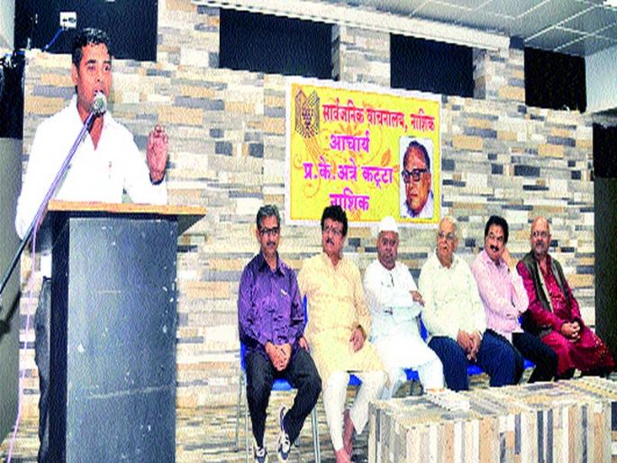 Rascular Enchanted with Awesome Poems | विडंबनात्मक कवितांनी रसिक मंत्रमुग्ध Rascular Enchanted with Awesome Poems | विडंबनात्मक कवितांनी रसिक मंत्रमुग्ध