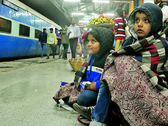 Nagpur shivers; Temperature decrease of 3 degrees in 24 hours | उपराजधानी गारठली; २४ तासात ३ अंशांची घट Nagpur shivers; Temperature decrease of 3 degrees in 24 hours | उपराजधानी गारठली; २४ तासात ३ अंशांची घट