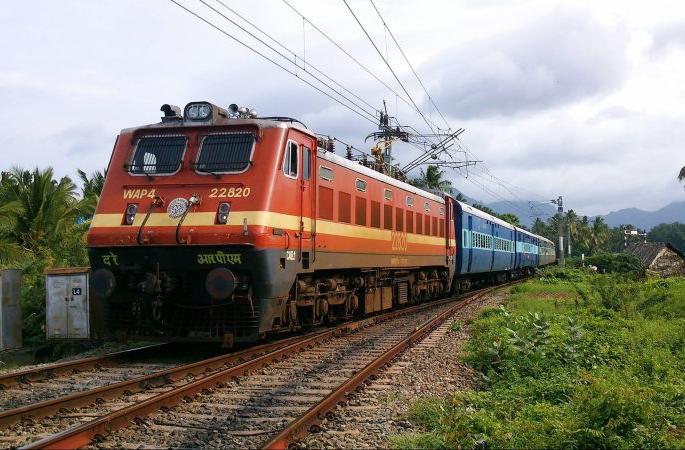 Two special trains from Nagpur for the Pandharpur Yatra | पंढरपूर यात्रेसाठी नागपूरहून दोन विशेष रेल्वेगाड्या