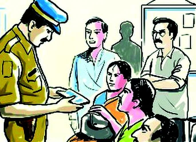 Attack on policeman in Nagpur | नागपुरात भांडण सोडवणाऱ्या पोलिसाला धक्काबुक्की