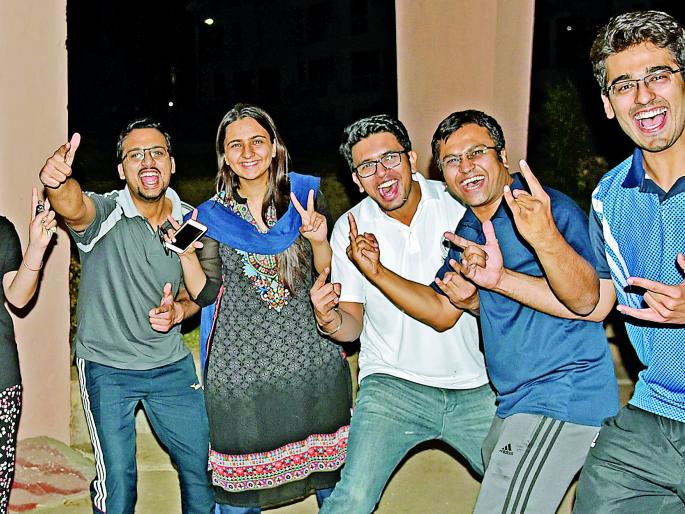 Five people of Nagpur will passed UPSC | यूपीएससीत नागपूरच्या पाचजणांनी मारली बाजी Five people of Nagpur will passed UPSC | यूपीएससीत नागपूरच्या पाचजणांनी मारली बाजी