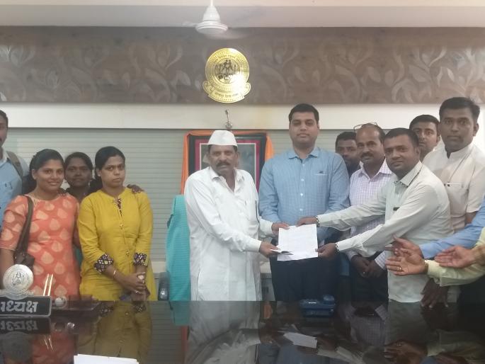 Community Medical Officers Meet President | समुदाय वैद्यकीय अधिकाऱ्यांनी घेतली अध्यक्षांची भेट Community Medical Officers Meet President | समुदाय वैद्यकीय अधिकाऱ्यांनी घेतली अध्यक्षांची भेट