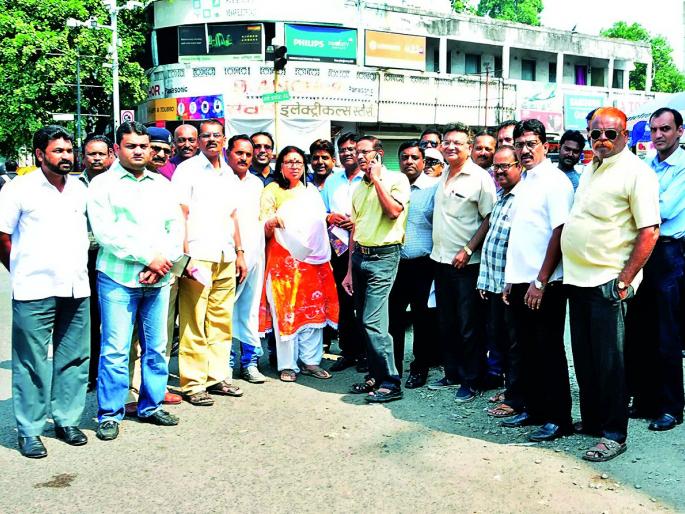 Gokulpeth will remove encroachment in the market | गोकुळपेठ बाजारातील अतिक्रमण हटविणार Gokulpeth will remove encroachment in the market | गोकुळपेठ बाजारातील अतिक्रमण हटविणार