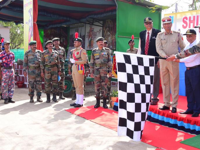 The new generation should draw inspiration from Chhatrapati's history | नव्या पिढीने छत्रपतींच्या इतिहासातून प्रेरणा घ़्यावी --: दौलत देसाई