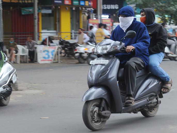 Due to unseasonal rains, the maximum temperature in Kolhapur dropped by 10 degrees Celsius | अवेळच्या पावसाने कोल्हापूरला हुडहुडी, कमाल तापमानात १० अंश सेल्सिअसने घट Due to unseasonal rains, the maximum temperature in Kolhapur dropped by 10 degrees Celsius | अवेळच्या पावसाने कोल्हापूरला हुडहुडी, कमाल तापमानात १० अंश सेल्सिअसने घट