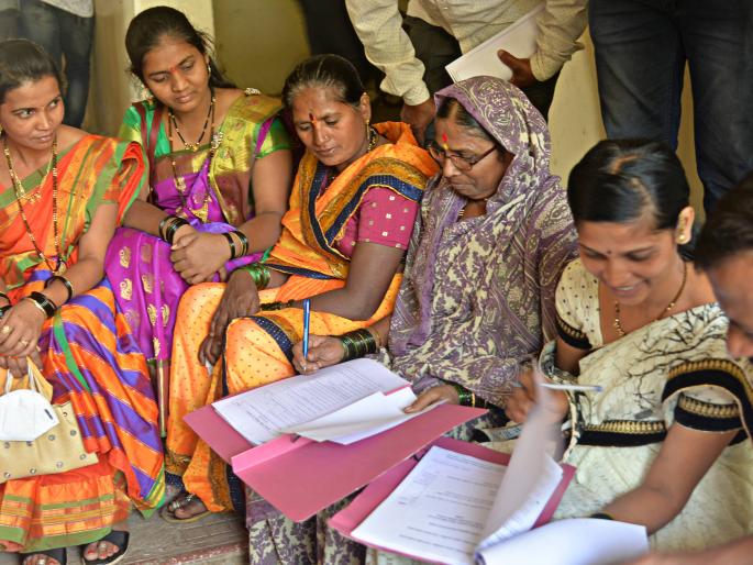 Three thousand candidature applications were submitted for Gram Panchayat out of jealousy | ग्रामपंचायतींसाठी ईर्ष्येने तीन हजार उमेदवारी अर्ज सादर