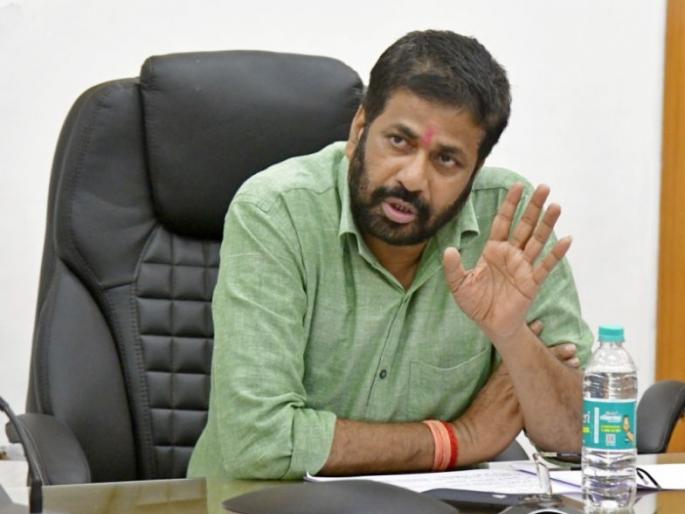 Bachchu Kadu wants Ministry of Social Justice! | बच्चू कडू यांना हवे सामाजिक न्याय मंत्रालय! Bachchu Kadu wants Ministry of Social Justice! | बच्चू कडू यांना हवे सामाजिक न्याय मंत्रालय!