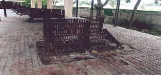 The demand for seats for the Gosavi community graveyard is in Hivre | गोसावी समाज दफनभूमीसाठी हिवरे येथे जागा देण्याची मागणी The demand for seats for the Gosavi community graveyard is in Hivre | गोसावी समाज दफनभूमीसाठी हिवरे येथे जागा देण्याची मागणी