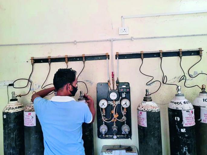 Expert inspection of oxygen system in the hospital | रुग्णालयातील ऑक्सिजन प्रणालीची तज्ज्ञांकडून तपासणी