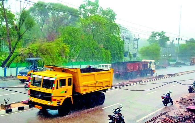Rainy Supplemental Hazardous | पावसाची आश्वासक हजेरी