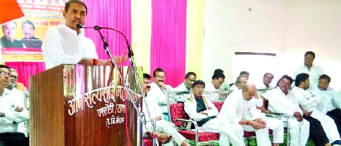 Lok Sabha Election 2019; Development of Bhandara-Gondia district | Lok Sabha Election 2019; भंडारा-गोंदिया जिल्ह्याचा विकास खुंटला Lok Sabha Election 2019; Development of Bhandara-Gondia district | Lok Sabha Election 2019; भंडारा-गोंदिया जिल्ह्याचा विकास खुंटला