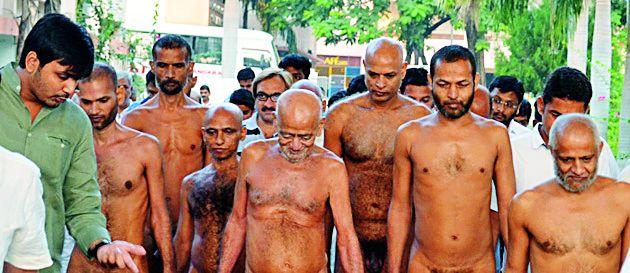Arrival of Vidyasagarji Maharaj's Banda | विद्यासागरजी महाराजांचे भंडाºयात आगमन Arrival of Vidyasagarji Maharaj's Banda | विद्यासागरजी महाराजांचे भंडाºयात आगमन