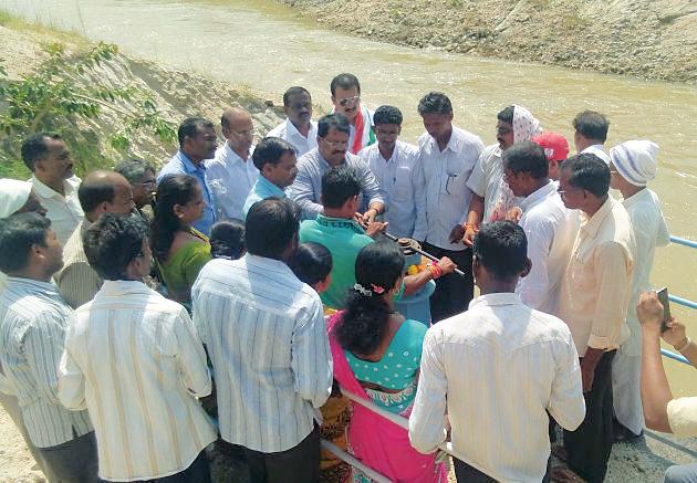 750 hectares of land will get water | ७५० हेक्टर जमिनीला मिळणार पाणी 750 hectares of land will get water | ७५० हेक्टर जमिनीला मिळणार पाणी