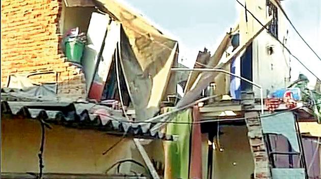 candarapauraata-atha-imaaratai-dhaokaadaayaka | चंद्रपुरात आठ इमारती धोकादायक candarapauraata-atha-imaaratai-dhaokaadaayaka | चंद्रपुरात आठ इमारती धोकादायक