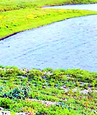 Scenic Sindbodi Lake Neglected | निसर्गरम्य सिंधबोडी तलाव उपेक्षित Scenic Sindbodi Lake Neglected | निसर्गरम्य सिंधबोडी तलाव उपेक्षित