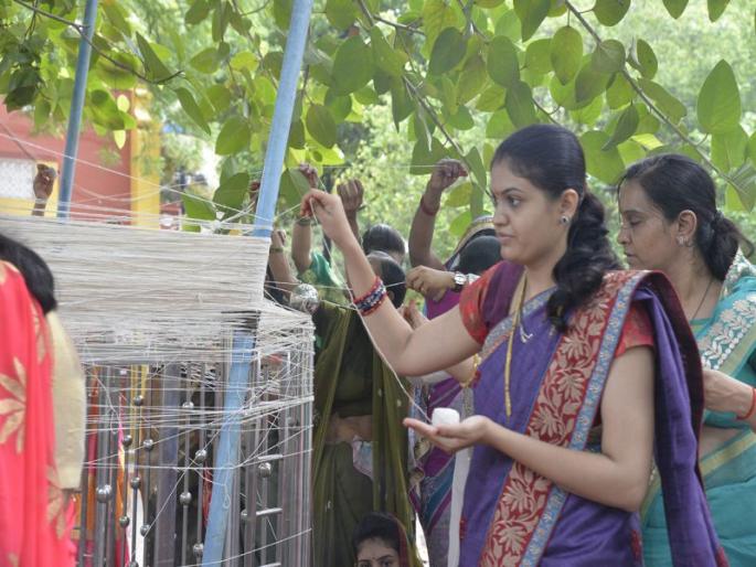 This is the husband who gives birth to birth-born! | हाच पती लाभू दे जन्मो-जन्मी !