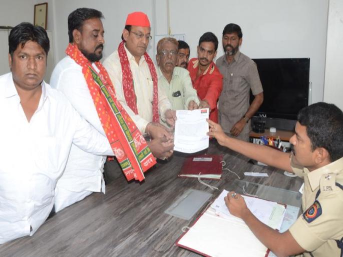 Types of commodities in the name of subscription to Dhulia | धुळ्यात वर्गणीच्या नावाखाली व्यापाºयांना दमदाटीचा प्रकार