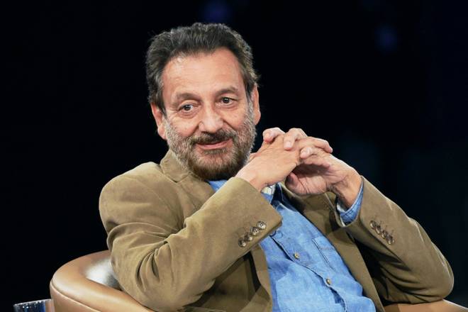 my cook wrote the story of mr india 2 through ai said shekhar kapur in iffi goa | 'एआय'द्वारे माझ्या स्वयंपाक्याने लिहिली 'मिस्टर इंडिया-२'ची कथा: शेखर कपूर