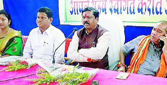 Build roads, irrigation facilities | रस्ते, सिंचनसुविधा निर्माण करा