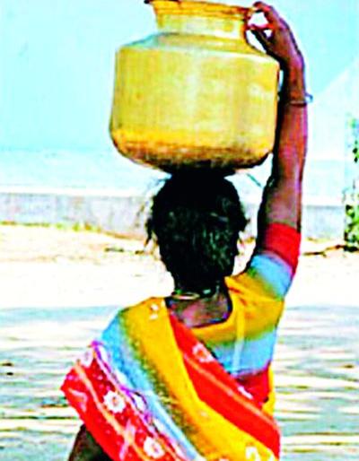 Recognition of 286 shortcomings | टंचाईच्या २८६ कामांना मान्यता Recognition of 286 shortcomings | टंचाईच्या २८६ कामांना मान्यता