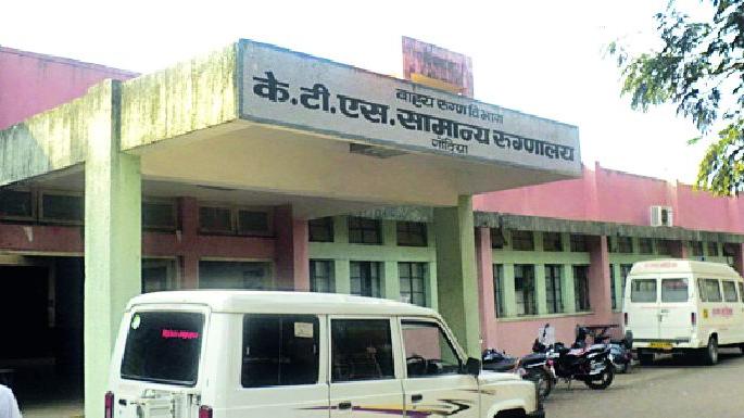 A five-member committee to investigate an out-of-time injection | मुदतबाह्य इंजेक्शनच्या चौकशीसाठी पाच सदस्यीय समिती A five-member committee to investigate an out-of-time injection | मुदतबाह्य इंजेक्शनच्या चौकशीसाठी पाच सदस्यीय समिती