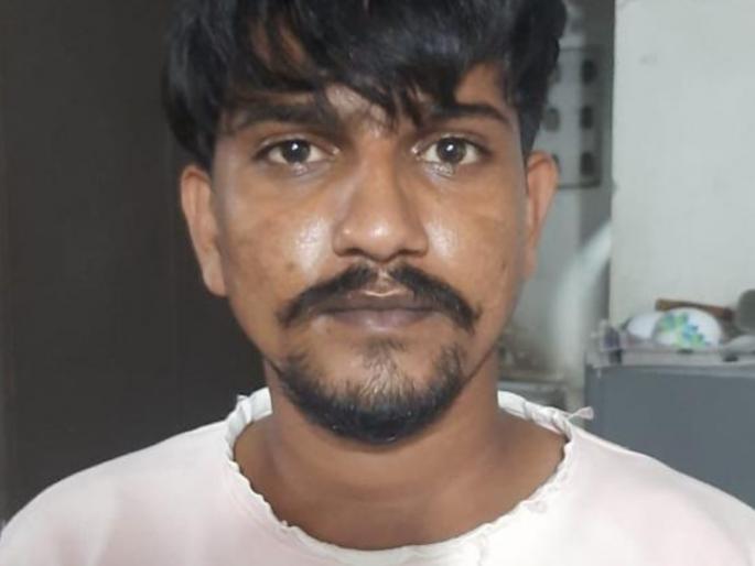 'He' is a partially burnt body of a Nashik youth | ‘तो’ अर्धवट जळालेला मृतदेह नाशिकच्या युवकाचा 'He' is a partially burnt body of a Nashik youth | ‘तो’ अर्धवट जळालेला मृतदेह नाशिकच्या युवकाचा