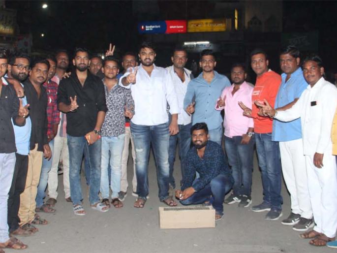 The excitement of the establishment of power leading to development | महाविकास आघाडी सत्ता स्थापनेचा जल्लोष The excitement of the establishment of power leading to development | महाविकास आघाडी सत्ता स्थापनेचा जल्लोष