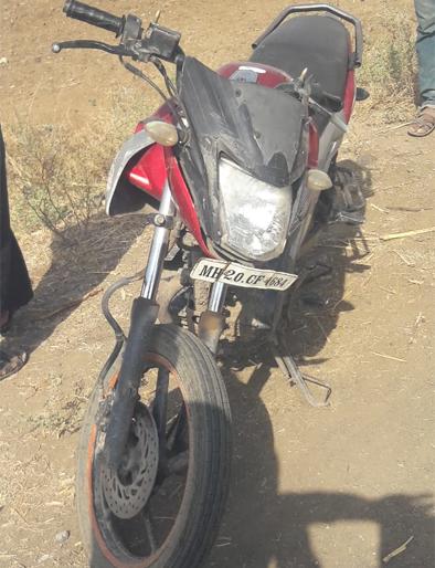 The dead body of the youth found | तरुणाचा मृतदेह आढळल्याने खळबळ The dead body of the youth found | तरुणाचा मृतदेह आढळल्याने खळबळ