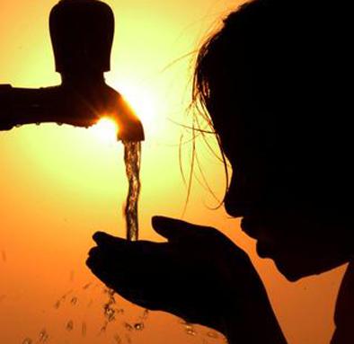 Shortage of drinking water In the tehsil | तहसीलमध्ये पिण्याच्या पाण्याची बोंबाबोंब