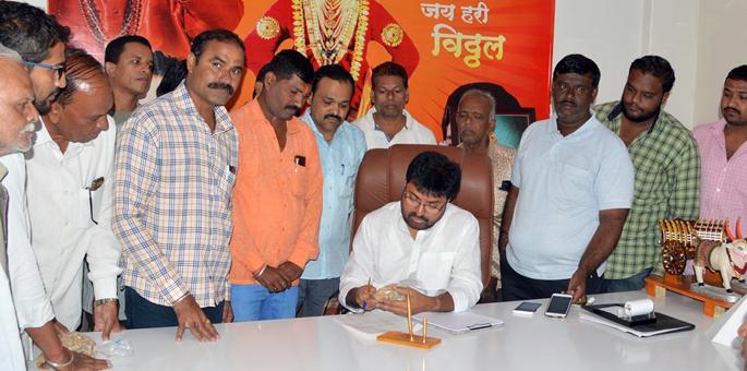 Stop supply of inferior wheat - Arjun Khotkar | निकृष्ट गव्हाचा पुरवठा थांबवा- अर्जुन खोतकर Stop supply of inferior wheat - Arjun Khotkar | निकृष्ट गव्हाचा पुरवठा थांबवा- अर्जुन खोतकर