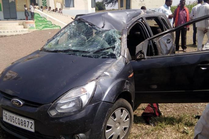 Three killed in various accidents | वेगवेगळ्या अपघातांत तिघे ठार Three killed in various accidents | वेगवेगळ्या अपघातांत तिघे ठार