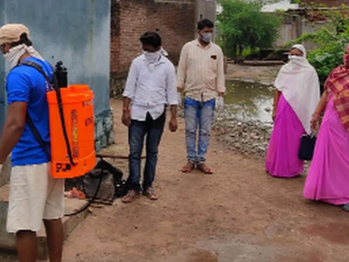 Remedy for corona patient growth at light | प्रकाशा येथे कोरोना रुग्ण वाढल्याने उपाययोजना Remedy for corona patient growth at light | प्रकाशा येथे कोरोना रुग्ण वाढल्याने उपाययोजना