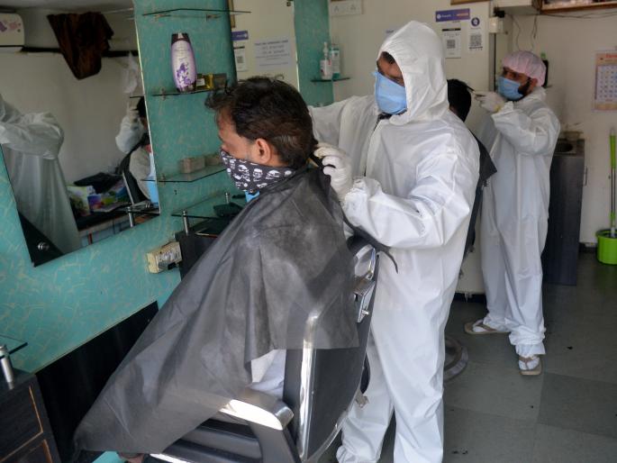 Scissors run after three months ... | तीन महिन्यांनंतर चालली कात्री... Scissors run after three months ... | तीन महिन्यांनंतर चालली कात्री...